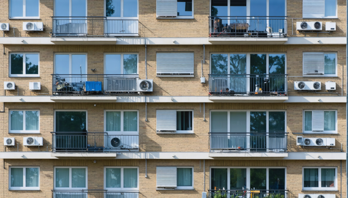 découvrez comment identifier les causes d'une vmc bruyante en copropriété et adopter des solutions durables pour un confort optimal et un logement silencieux.